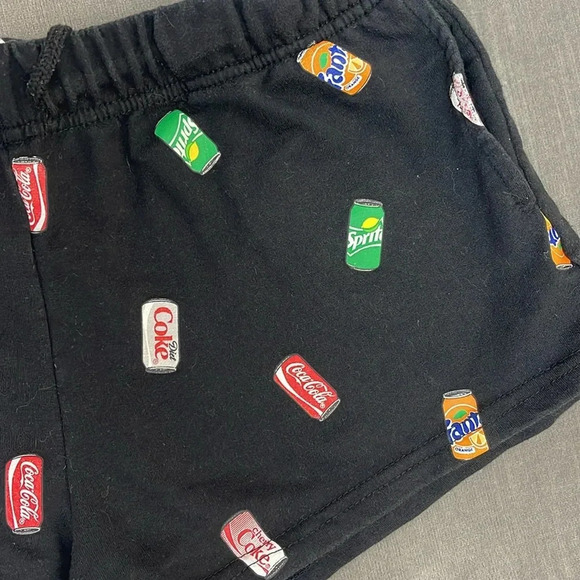 Coca-Cola Shorts Size S - Picture 5 of 6